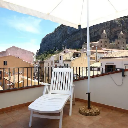 Hébergement de vacances Terrazza Piazzetta Piazza Francesco Crispi Cefalù